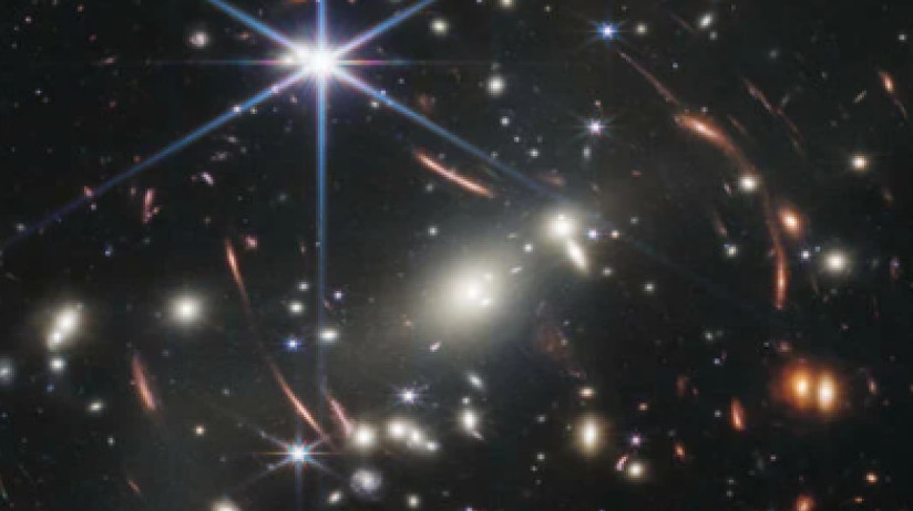 James Webb telescope gravitational lensing
